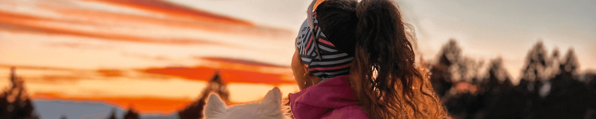 Laura - @outdoorswithlau